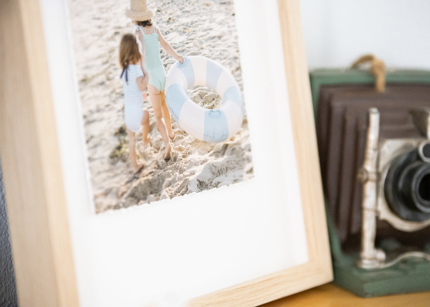 Float Frames
